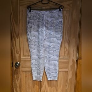 Capri jogging pants